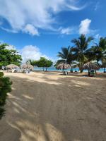 Bella Villa room with kitchenette, pool and close to the beach in Las Galeras - B&B Las Galeras