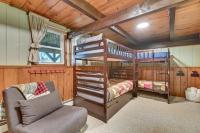 Walk to Cathedral Ledge Trails! Cozy Family Home - B&B North Conway