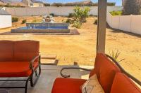 Pool & Yard: Luxe Beaumont Getaway! - B&B Beaumont