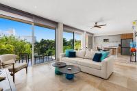 Akumal Seas 2BR Condo 2 Min Walk to Beach 7 Rooftop Pools - B&B Akumal