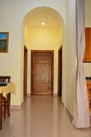 Apartamento de 4 dormitorios con vistas al jardín