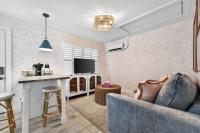 Island Vibes Cottage - B&B Clearwater Beach