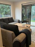 Boutique Modern Suite in Central Waikanae - B&B Waikanae