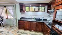 beautiful 1er piso al lado del parque del ingenio - B&B Cali