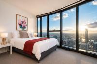 Lvl 59 Skytower Amazing Views CBD Wifi Carpark by Stylish Stays - Bed and Breakfast Brisbane