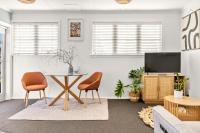 Wanderlust Retreat- Quaint and Romantic Cottage - B&B Taupo