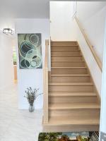Full AC 3BR, 1 king Ensuite, 2 Queen, Sleeps 7 - B&B Moncton