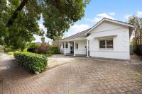 'Dulwich Charm' Leafy CBD-fringe Sophistication - B&B Rosa Brook