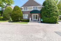 Hampton Bays Townhouse - Pool Beach Access - Ferienwohnung Hampton Bays