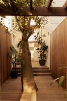 Suite Lit Queen-Size - Vue sur Piscine