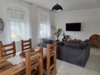 NEU! Ferienwohnung in Mücheln mit Balkon - Ferienwohnung Mücheln