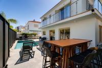 No.7 Athena Beach Villa, Pernera - Ferienwohnung Paralímni