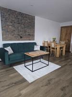 Przystań Na Zakręcie Apartament - B&B Złocieniec