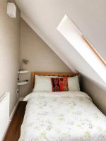 Crescent Loft Apartment - 1 Bedroom - Bed and Breakfast Goodmayes