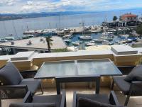 La verita 1 st line with balcony - B&B Abbazia
