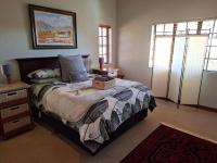 Charming 2-Bedroom House Rental in Scenic Dullstroom - Chambres d'hôtes Dullstroom