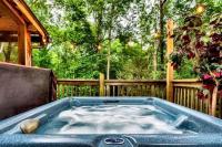 Cubby Bear Den - Chambres d'hôtes Pigeon Forge