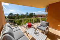Apartmen Luna by El-PI Tours - Bed and Breakfast Sveti Vid-Miholjice