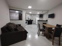 Apartamento novo 1o andar central com ar condicionado garagem tv smart - Ferienwohnung Montes Claros