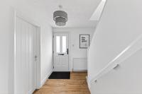 Modern House • Close to Town Centre • Driveway Parking • Fast WiFi • Self-Check-in • Yoko Property - Chambres d'hôtes Bedford