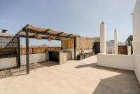 Sharksproperties Luxury 3BR Ocean View Apartment with Rooftop Pool 6 Guests - B&B Mindelo