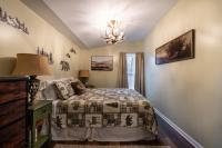 The Little Cabin on Old Main Rd - Chambres d'hôtes Silver Creek