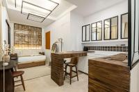 Malasaña Vibes Room 3 - B&B Madrid