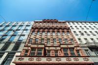 Shiny Rooftop Apart with Free Garage - B&B Praga