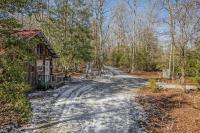 The Holly Cabin near Fall Creek Falls State Park - B&B Spencer