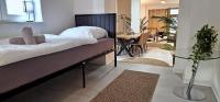 HappySide XXL 130m2 Loft- Bar- Leipzig - 6 Personen - WLAN - B&B Lipsia