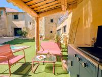 Villa Maëva, Idéal pour familles et groupes - Bed and Breakfast Pierrelongue