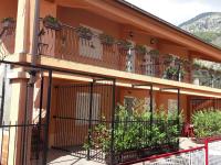 Apartments Sergej - Bed and Breakfast Sutomore