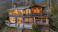 Mountain Views with Hot Tub Fire Pit Near Downtown - Chambres d'hôtes Gatlinburg