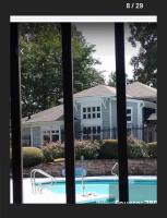Gated Buckhead Retreat with Gym & Pool - Ferienwohnung Atlanta