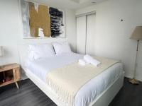 Cozy downtown 2BR , Steps from Eaton Centre - Bed and Breakfast Toronto