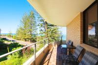 By The Sea Unit 4 13 Esplanade Kings Beach - B&B Caloundra