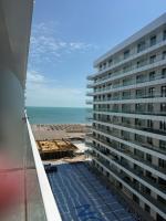 Holidays Sea Vibes One Mamaia Nord - B&B Mamaia