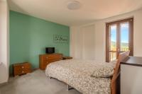 Cà Maira Dronero Studio apartment with Netflix and Wi-Fi - B&B Dronero