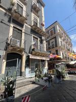 Il balcone su Gisira Apartment - casa a Catania - B&B Catania