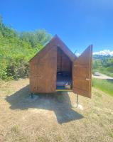 Altaluna tiny house sotto le stelle - B&B Trebbiantico