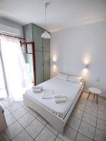 Galatas apartment 5 with beautiful sunset, 750m from the sea - Ferienwohnung Galatás