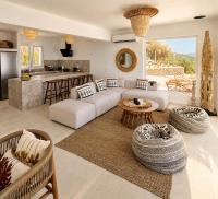 Villa Issima Samos, Breathtaking Sea View & Jacuzzi - B&B Samos