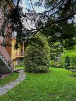 Alloggio il pino - Bed and Breakfast Casaleggio Boiro
