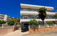 Villa Shqiponja - B&B Santi Quaranta