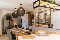 Villa Margot stunning pool beach 500 m - B&B Le Grau-d'Agde