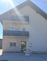 Guesthouse Viktorija Flat - Premium apartment - B&B Otočac