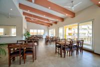 Luxury 3BHK Apartment with Pool View in Candolim - Ferienwohnung Candolim