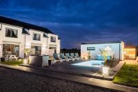 Cichy Domek Karwia - Apartamenty - Basen, Jacuzzi, Sauna - Ferienwohnung Karwia