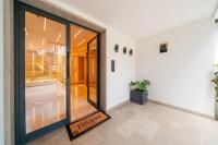 VIVASTAY Casablanca - Skyline Apartment CFC with Terrace & Gym - Chambres d'hôtes Casablanca