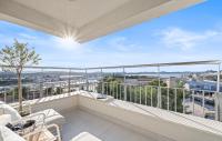 65SUITE Šibenik Mediteran apartment Sea view & underground garage - Bed and Breakfast Šibenik